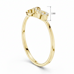 Nature Inspired Diamond Crossover Interlaced Leaf