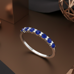 Sapphire With Dimaond Nineteen Stone