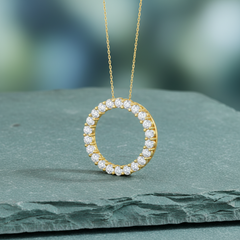 Minimalist Eternity Circle Diamond