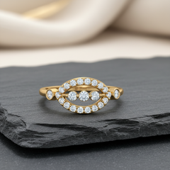 Artisan Trio-Stone Halo Side Two Linked Diamond