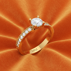 1.00 cttw Center With Side Stone Diamond