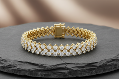 Luxurious Double-Row of Round Diamonds