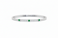 Minimalist Emerald Accent