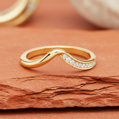 Flowing Diamond Crest Stackable Organic Layering