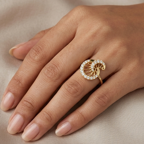 Curved Architectural Loop Diamond Glow