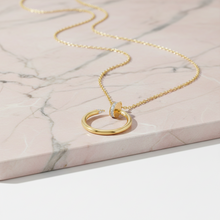 Load image into Gallery viewer, Round Spike Pavé Diamond Grandeur