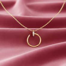 Load image into Gallery viewer, Round Spike Pavé Diamond Grandeur