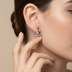 Flowing Wave Ripple Arc Natural Diamond