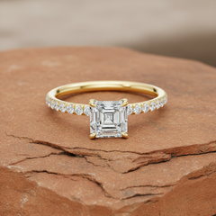 IGI cert. 1.00 ctw Asscher cut Center Lab Grown