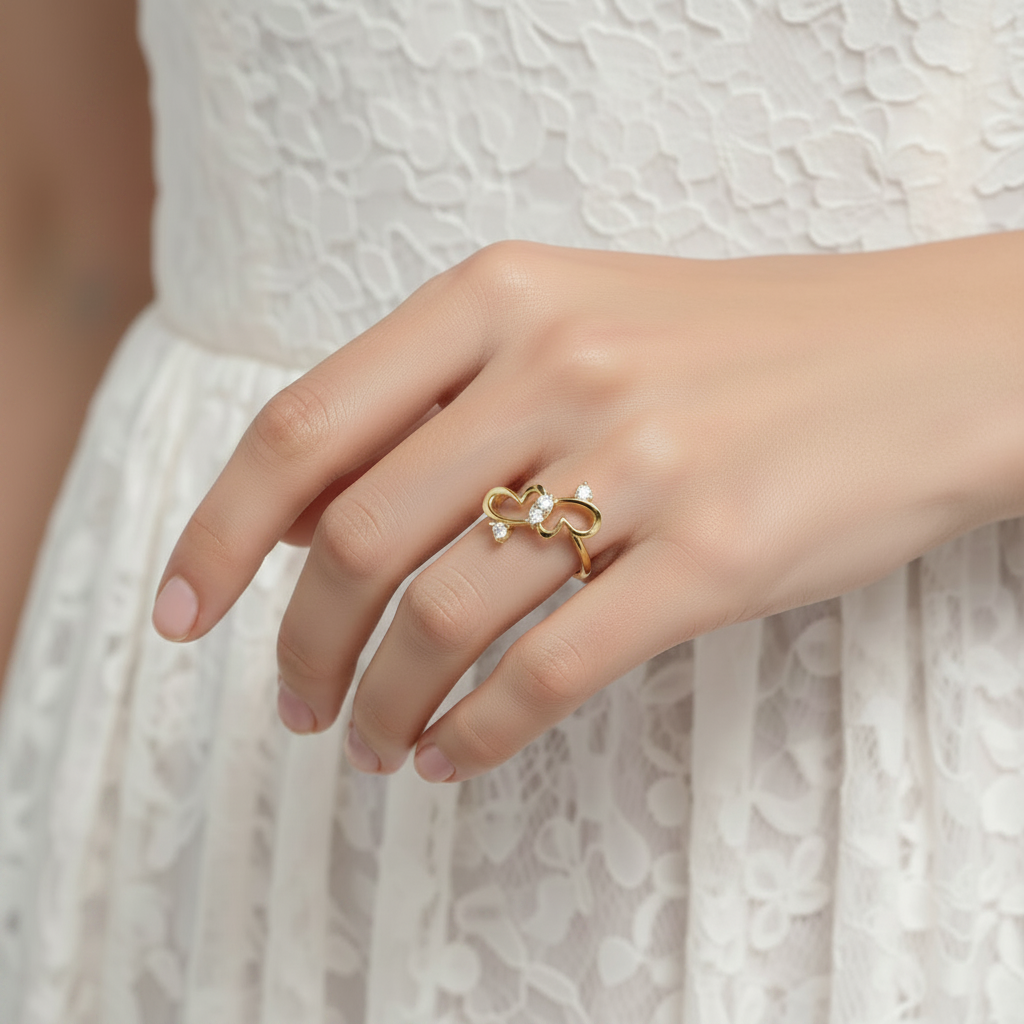 Romantic Diamond Dual Heart Openwork Lattice Design