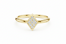 Load image into Gallery viewer, Yellow Gold 