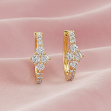 Load image into Gallery viewer, Cluster Diamond Opulence