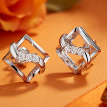 Load image into Gallery viewer, Wavy Square Certified Diamond