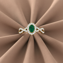 Load image into Gallery viewer, Infiniti Oval Emerald With Diamond