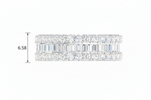 Load image into Gallery viewer, Open Crisscross Lattice &amp; Brilliant-Cut Diamond Runway