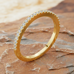 Half-Eternity Diamond