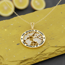 Load image into Gallery viewer, Sparkling World Map Circle Hip-Hop Diamond