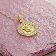 Load image into Gallery viewer, Seraphina Medusa Celestial Glow Statement Natural Diamond