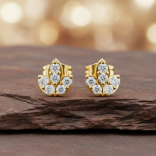 Load image into Gallery viewer, Trio Petal Eternal Fusion Diamond Grandeur