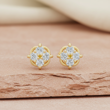 Load image into Gallery viewer, Round Form Circular Diamond Cluster