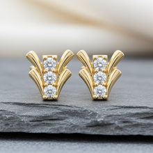 Load image into Gallery viewer, Modern Wing Cluster Three Stone Diamond
