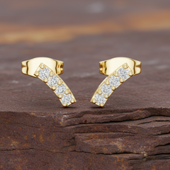 Linear Grace Four-Diamond Curved Pillars