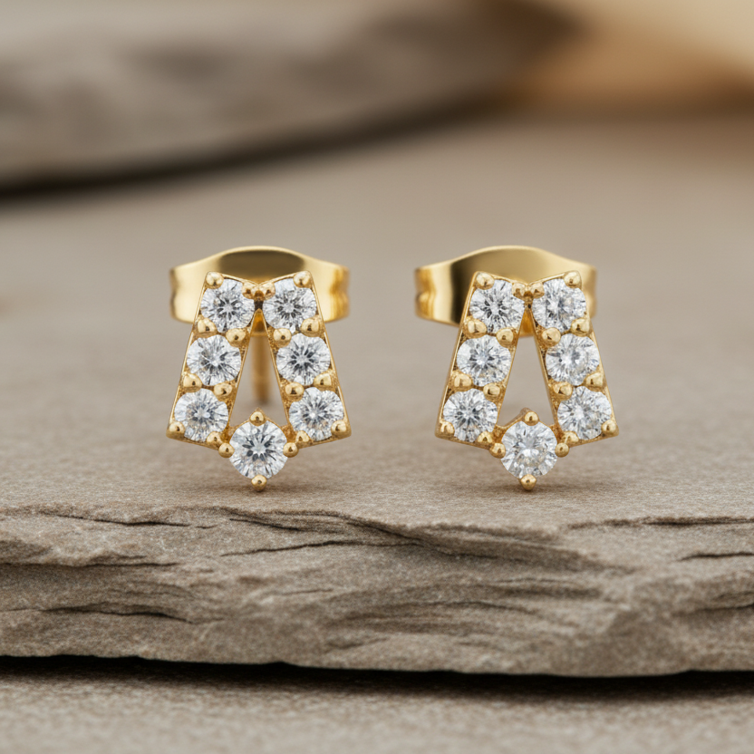 Sculpted Chevron Motif Diamond