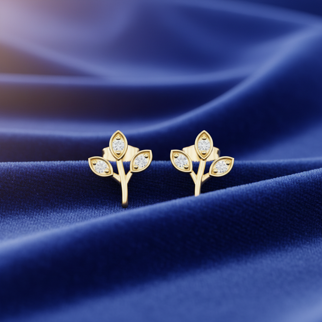 Trio Diamond Cluster Halo Luminous Sparkling Three-Stone