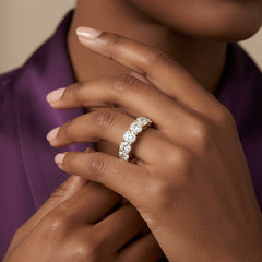 Modern Seamless Orbital Full Diamond Cover