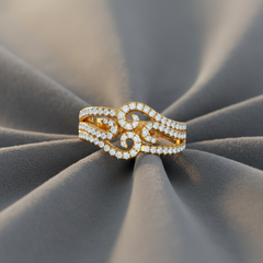 Intricate Scroll-Detail Fashion Diamond