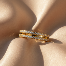 Load image into Gallery viewer, Dual Row Round Brilliant Diamond Split Shank Encrusted