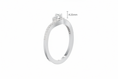Fluid Curvature Openwork Design Diamond