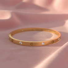 Load image into Gallery viewer, Sleek &amp; Shiny Kada with Screw Design for Women