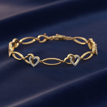Load image into Gallery viewer, Romantic Heart Shaped Link Chain Diamond Radiance