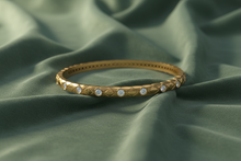 Load image into Gallery viewer, Criss-Cross Interlocking Weave Diamond Opulence