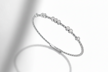 Load image into Gallery viewer, Pansak Bezel Diamond