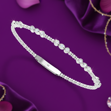 Load image into Gallery viewer, Diamond Station with Beads