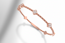 Load image into Gallery viewer, Seven Lucky Leaf Diamond