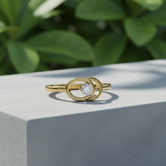 The Interlocking Orbital Single Stone Diamond