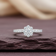 Load image into Gallery viewer, Flower Shape Approx One Cttw Diamond