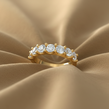 Load image into Gallery viewer, Classic Seven-Stone Shared Prong
