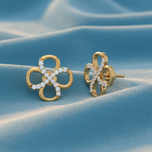 Load image into Gallery viewer, Open Clover Diamond Stud Earrings