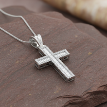 Load image into Gallery viewer, Classic Cross Baguette And Round Diamond Cover