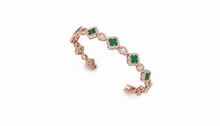 Load image into Gallery viewer, Emerald and Gold &amp; Diamond Clover Bracelet