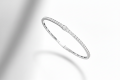 Cascading Glimmer Fine Diamond