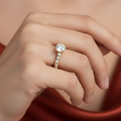 1.50 cttw Center With Side Stone Diamond