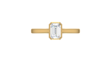 Load image into Gallery viewer, Emerald With Round Diamond