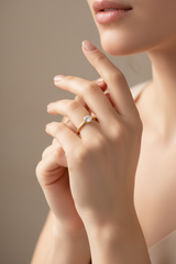 Round Center With Round Diamond