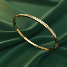 Load image into Gallery viewer, Classic Single Line Diamond Daily Wear Bangle