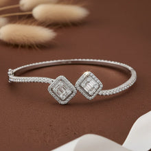 Load image into Gallery viewer, White Gold